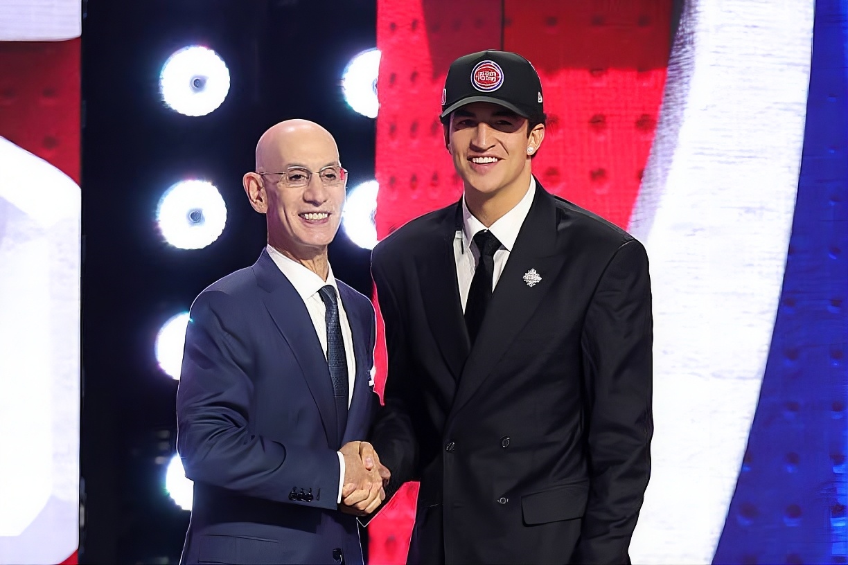 NBA commissioner Adam Silver shakes hands with Karim López after he is drafted twenty-first overall by the Detroit Pistons during Round One of the 2026 NBA Draft in New York City at Barclays Center, June 25, 2026. Photo: Arturo Holmes/Getty Images