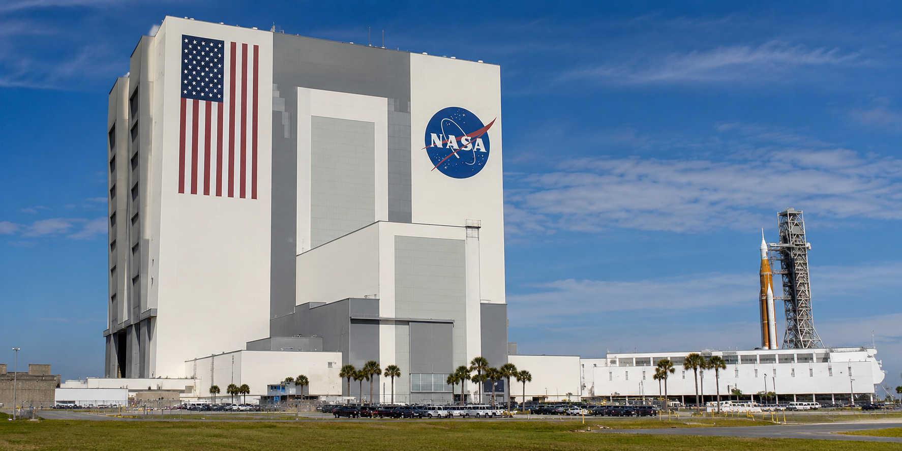 NASA is Seeking Four Earthlings Ready to Delete a Year of Their Lives for a Mission to Mars