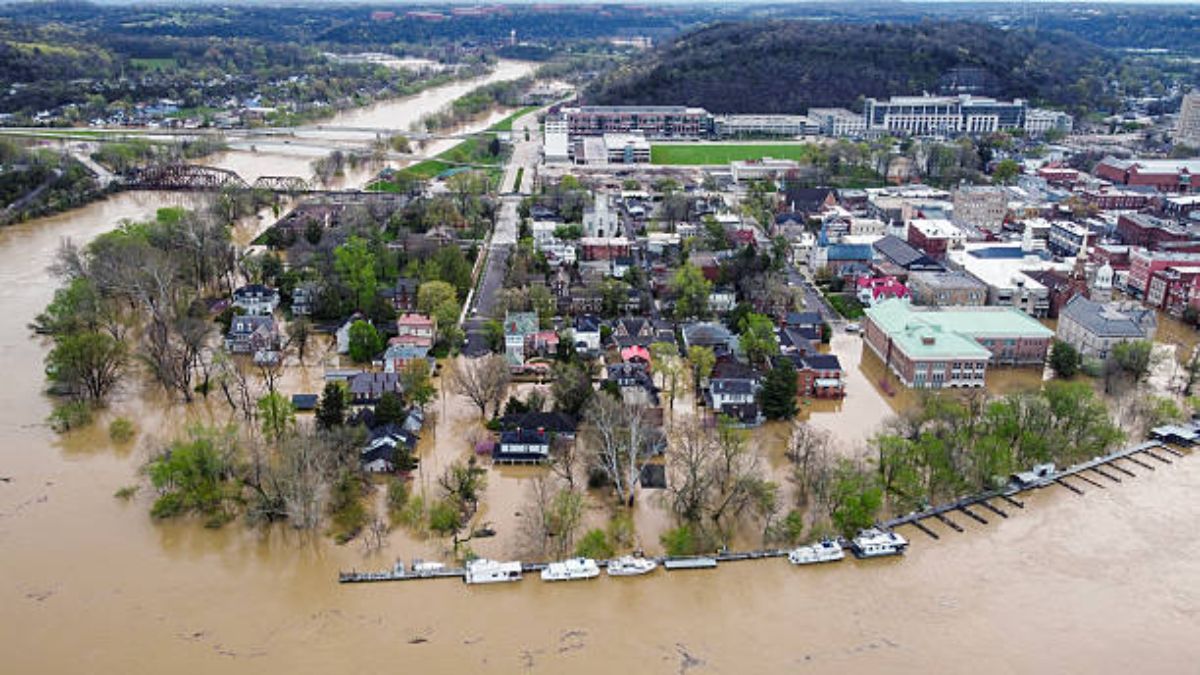 Deadly Kentucky floods leave communities underwater as rescue efforts continue