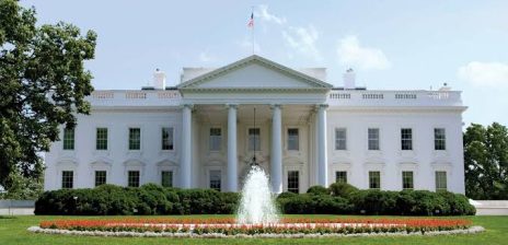 Trump Shares WSJ Screen Touting Market Rally on Reported Iran Deal Progress