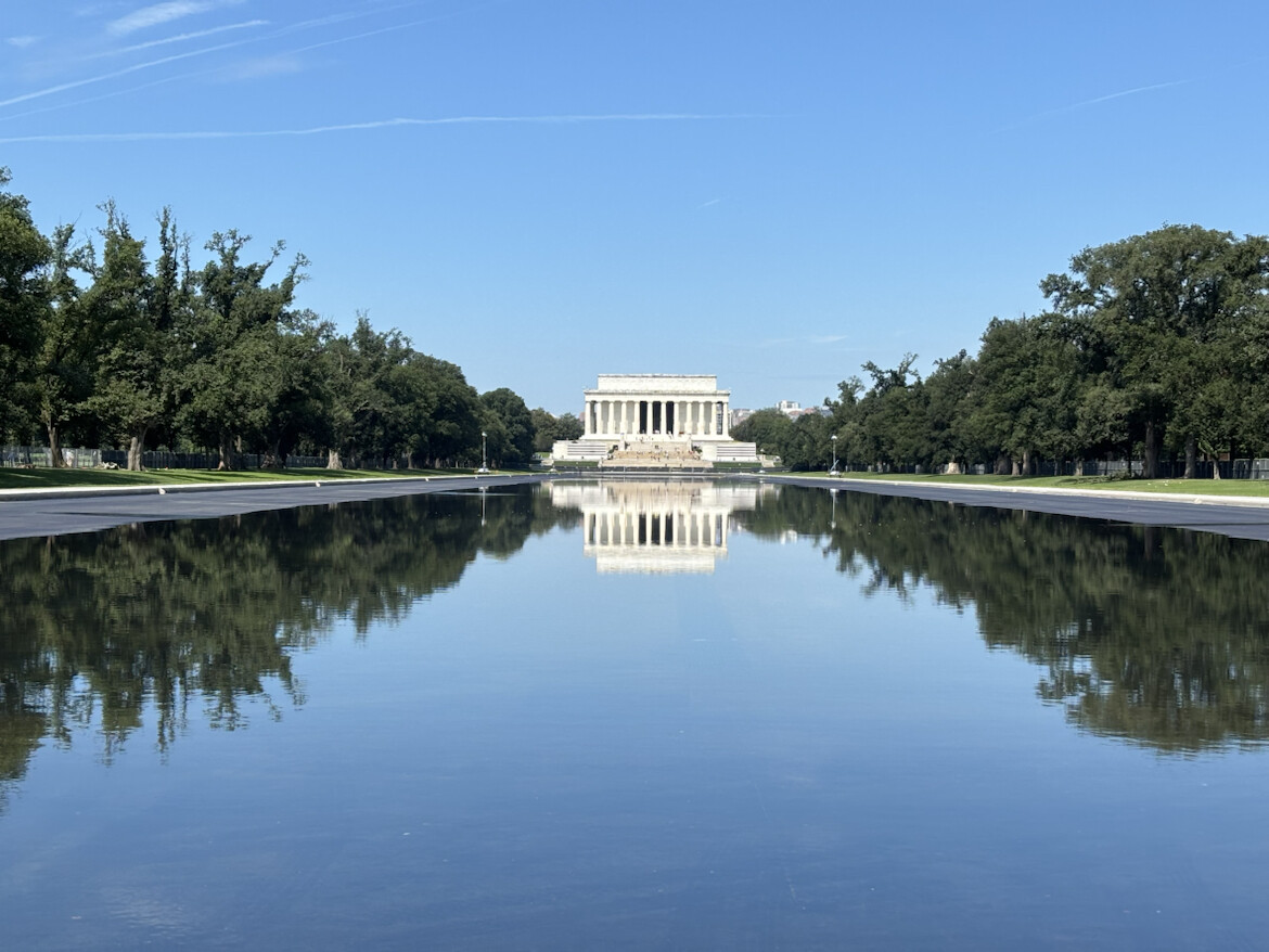 Trump Posts Interior Official’s Update on Lincoln Memorial Reflecting Pool Cleanup