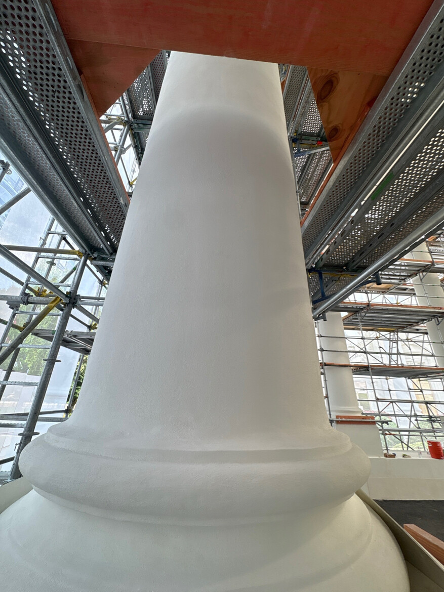 The White House column base is shown in a before-and-after comparison at the White House in Washington D.C. on 09/13/2026.