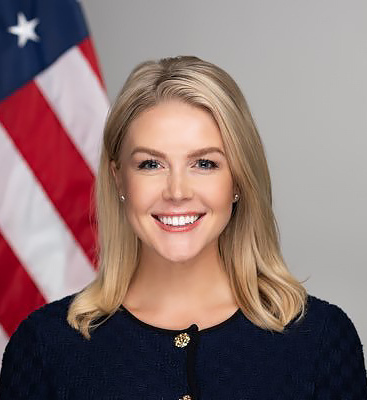 Trump Thanks Karoline Leavitt for “Fantastic Job” as Press Secretary