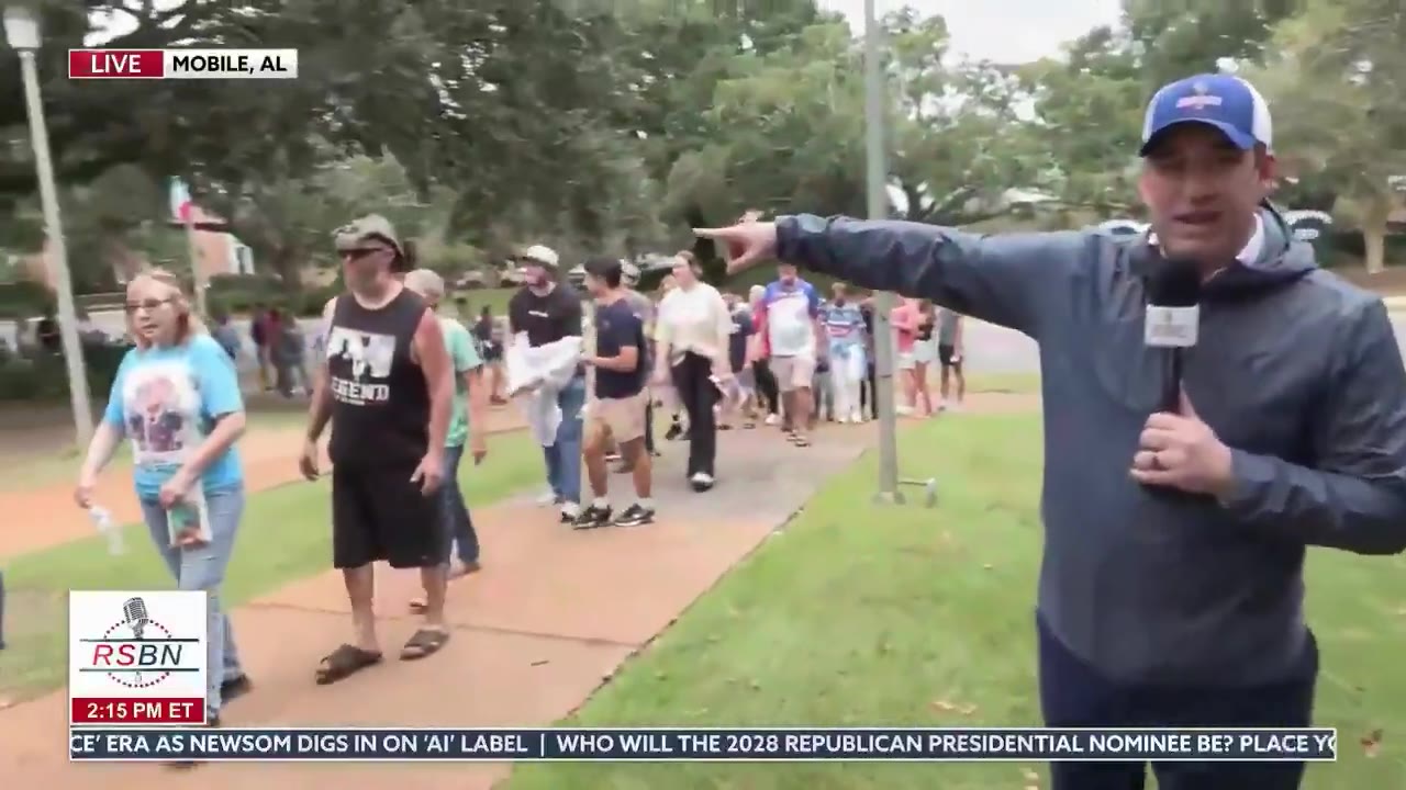 Trump Posts Video of Large Crowd Lining Up at Event